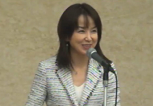 秋沢淳子